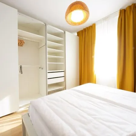 Romulus 38 By Zaivan Apartamento *